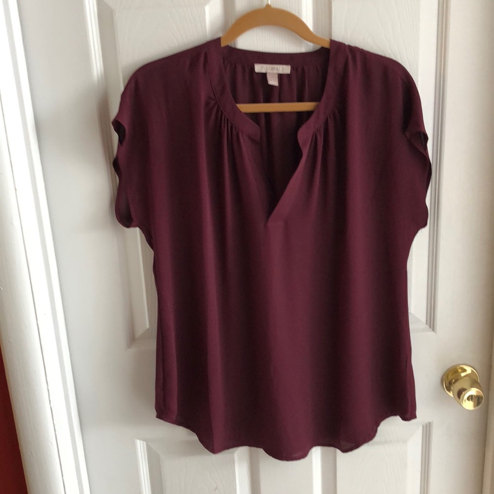 Roz & Ali Short Sleeve Top